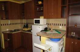 Garsoniera 21 mp, etaj intermediar, parcare, zona strazii Fabricii