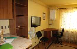 Garsoniera 21 mp, etaj intermediar, parcare, zona strazii Fabricii