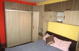 Apartament de vanzare 2 camere, 44 mp, decomandat! Zona strazii Teilor!