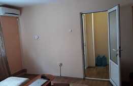 De vanzare apartament 3 camere, 48 mp, zona Complex Diana