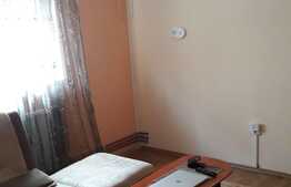 De vanzare apartament 3 camere, 48 mp, zona Complex Diana