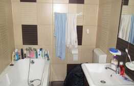 3 camere, 54 mp, loc de parcare! Zona strazii Florilor!