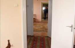 2 camere la 5 min de P-ta Hermes!