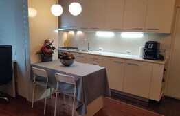 Apartament 2 camere, 40 mp, prima inchiriere, parcare, zona Piata Hermes