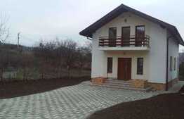 Casa de inchiriat 170 mp, 350 mp de teren, front 12 mp, zona strazii Eugen Ionesco