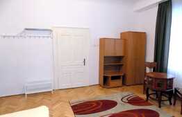 Studio, 50 mp, decomandat, zona Sora