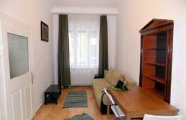 Studio, 50 mp, decomandat, zona Sora