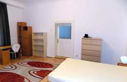 Studio, 50 mp, decomandat, zona Sora