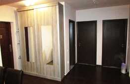 De vanzare 3 camere, 73 mp, LUX! Parcare! Zona strazii Florilor! LA CHEIE!