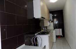 Garsoniera 25 mp, decomandata, la casa, parcare, zona strazii Horea