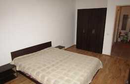 Apartament de vanzare 2 camere, 50 mp utili, loc de parcare cu CF, zona Porii!