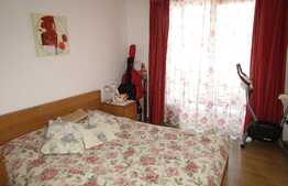 Apartament de vanzare 2 camere, loc de parcare, zona strazii Florilor