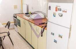 Apartament cu 3 camere, 70 mp, zona strazii Plopilor