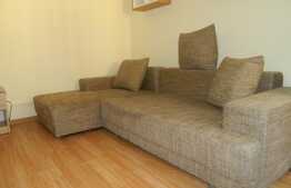 Garsoniera, 30 mp, decomandata, zona Piata Muzeului