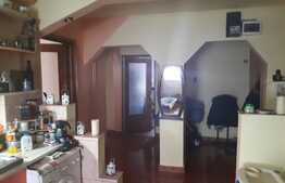 De vanzare apartament 3 camere, 68 mp, balcon, zona strazii Bucuresti