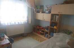 De vanzare 4 camere, 82 mp, boxa, zona Profi 