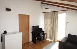 Apartament cu terasa si 2 parcari subterane, zona Eroilor