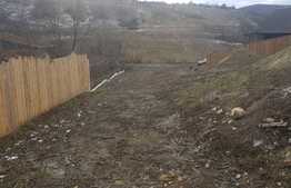 Teren intravilan de 1500 mp, utilitati la front! Zona Tauti!