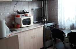 De vanzare 2 camere semidecomandate, 46 mp, in zona Piata Hermes