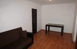 Apartament 4 camere, 82 mp, decomandat, zona strazii Ion Mester