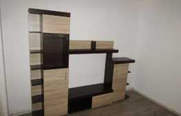 Apartament 4 camere, 82 mp, decomandat, zona strazii Ion Mester