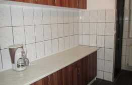 Apartament 4 camere, 82 mp, decomandat, zona strazii Ion Mester