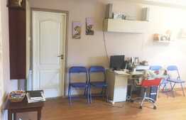 3 camere, 57 mp! Loc de parcare! Zona strazii Florilor!