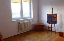 Apartament 3 camere, 63 mp, prima inchiriere, parcare, zona Hotel Royal