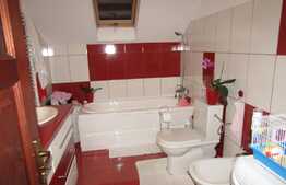 Casa individuala la cheie, 140 mp utili, teren de 220 mp! Zona linistita de case!