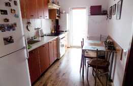 De vanzare 2 camere, 50 mp, zona strazii Eroilor!