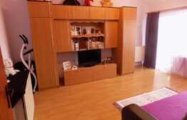 De vanzare 2 camere, 50 mp, zona strazii Eroilor!