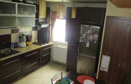 Apartament 3 camere, 75 mp, decomandat, zona Kaufland