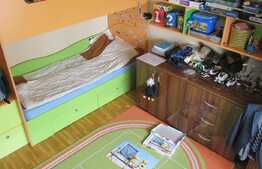 Apartament 3 camere, 75 mp, decomandat, zona Kaufland