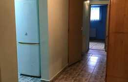 De vanzare apartament 2 camere, 67 mp, parcare, zona Piata Engels