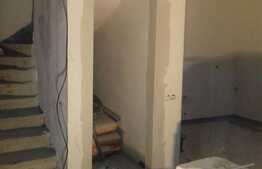  Casa individuala de vanzare, 130 mp utili, teren de 440 mp! Zona linistita de case!