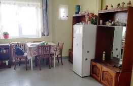 Apartament 2 camere, 51 mp, boxa, zona Calea Floresti