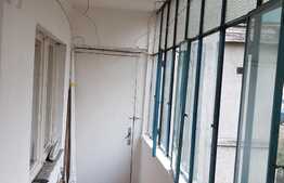 Apartament 3 camere, 64 mp, garaj, boxa, zona strazii Al. Vlahuta