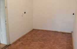 In piata Unirii 44 mp!