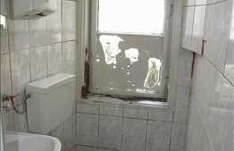 In piata Unirii 44 mp!