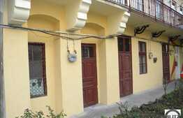 In piata Unirii 44 mp!