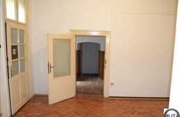 In piata Unirii 44 mp!