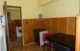 Apartament 3 camere, 80 mp, decomandat, parcare, zona Sigma Center