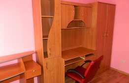 Apartament 3 camere, 80 mp, decomandat, parcare, zona Sigma Center