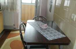 De inchiriat 2 camere, 52 mp, decomandat, zona Hotel Opal