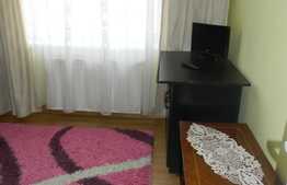 De inchiriat 2 camere, 52 mp, decomandat, zona Hotel Opal