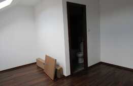 Apartament 3 camere, 76 mp, la casa, parcare, zona Piata Abator