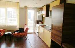 Apartament 3 camere, 57 mp, 2 parcari, zona strazii Calea Turzii