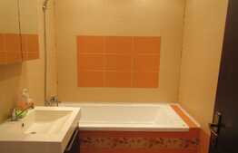 Apartament 3 camere, 57 mp, 2 parcari, zona strazii Calea Turzii