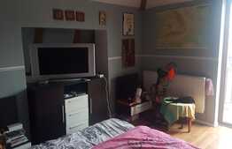 Apartament de vanzare, 3 camere, 68 mp, boxa, loc de parcare!