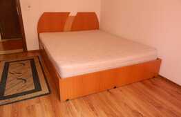 3 camere, 70 mp, garaj, terasa 60 mp, zona strazii Mircea Zaciu